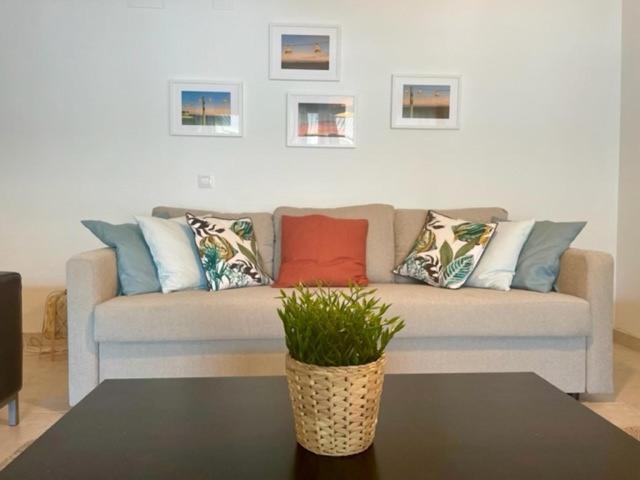 Gatu Premium Racimo, Terraza, Piscina, Aire Ac, Wifi Y Parking " Preferente Mayores De 25 Anos Y Familias " エル・プエルト・デ・サンタ・マリア エクステリア 写真